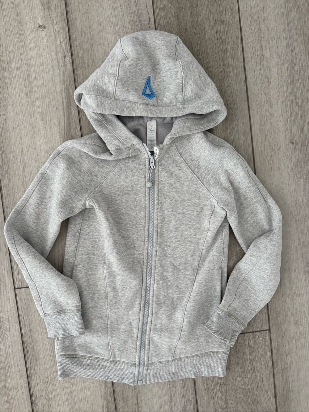 Vintage Ivivva Kids Grey Zip-Up Hoodie Used Like New Girl’s size 7